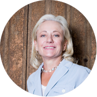 Martina Triebnigg, MBA - Staatlich gepr. Fremdenführerin/Certified tourist guide - Austria Guide